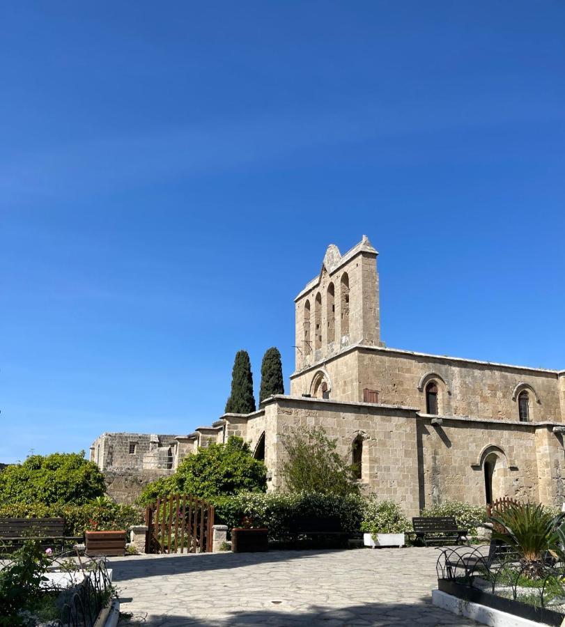 קיירניה Bellapais Abbey Boutique Hotel מראה חיצוני תמונה